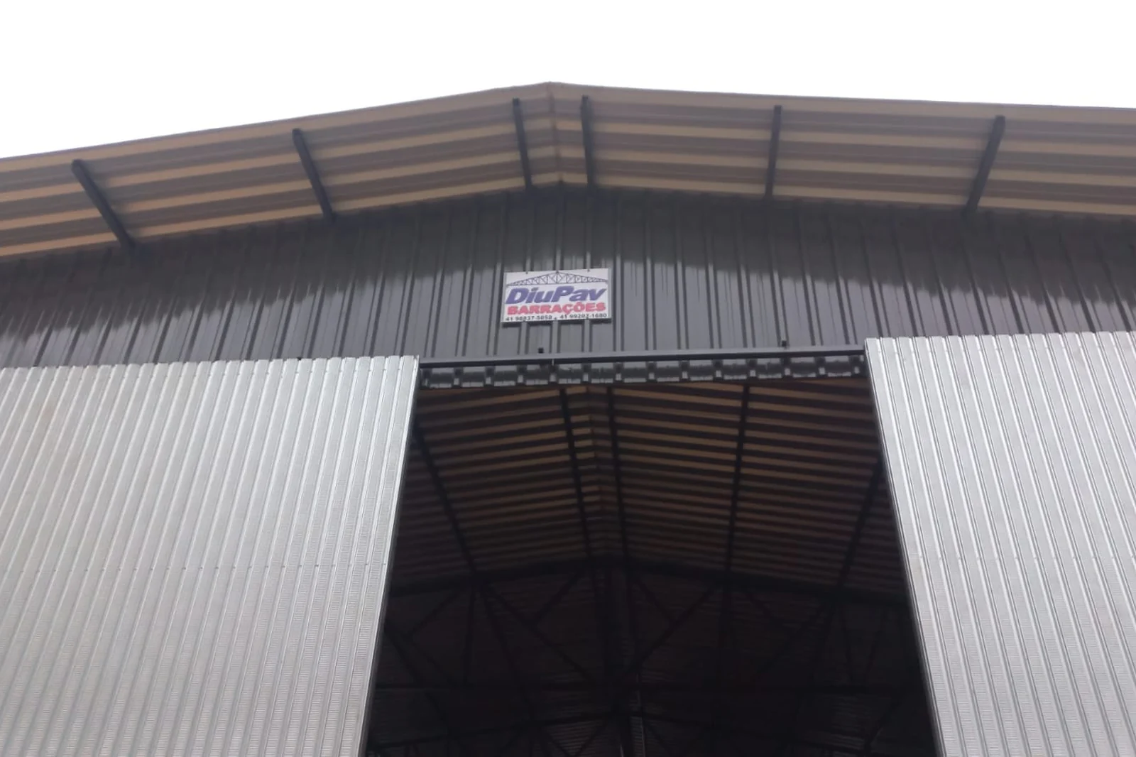 Barracão industrial — imagem 1 da obra