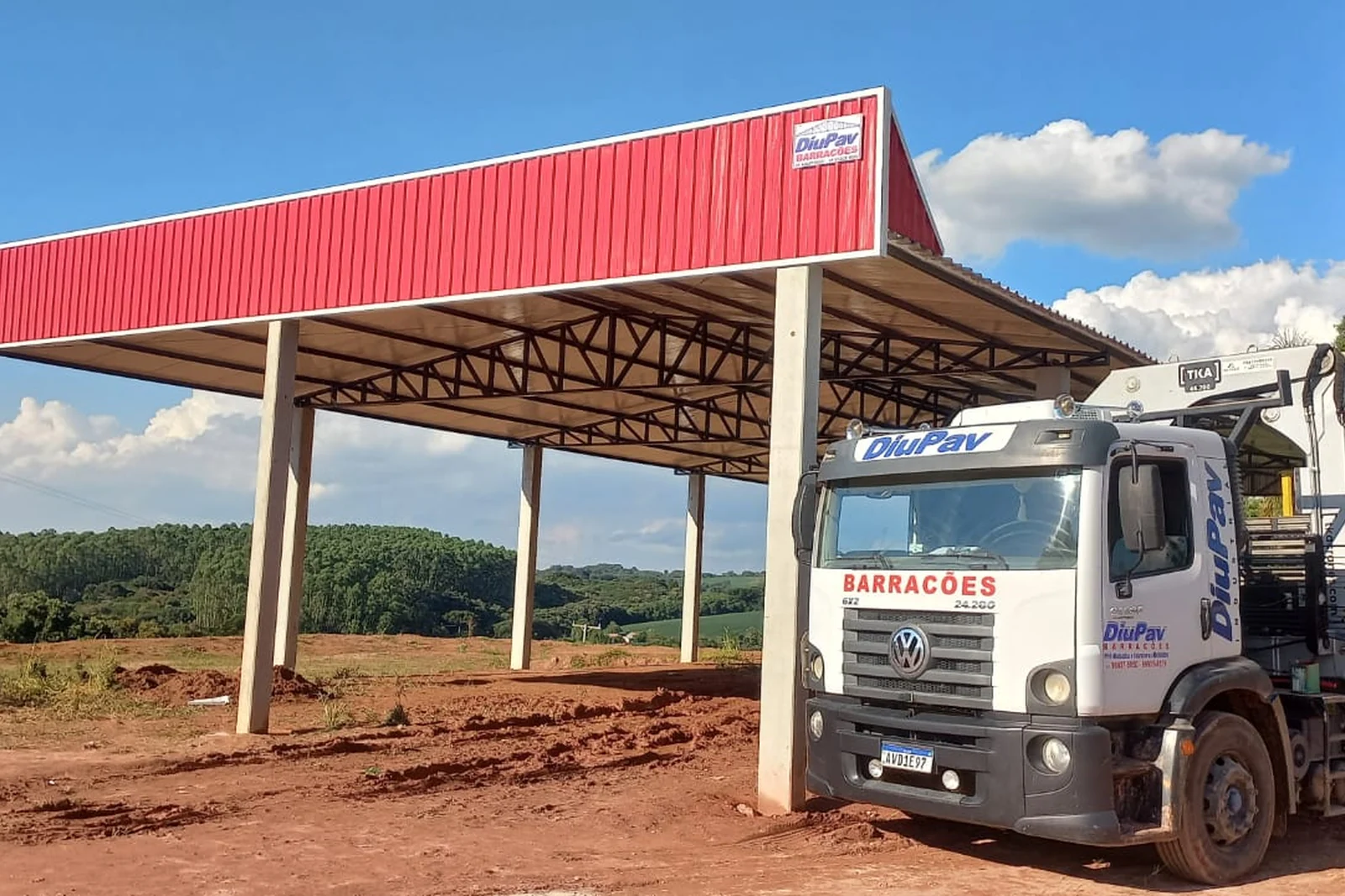 Cobertura comercial — imagem 6 da obra